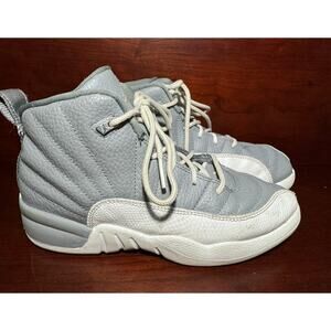 Jordan Retro 12 Stealth White Cool Grey Kids Shoe Size US 2Y EU 33.5 No Box